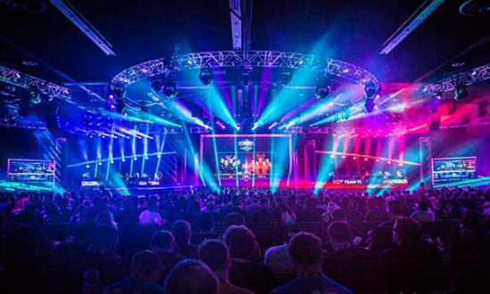 从而作出最 从而作出最