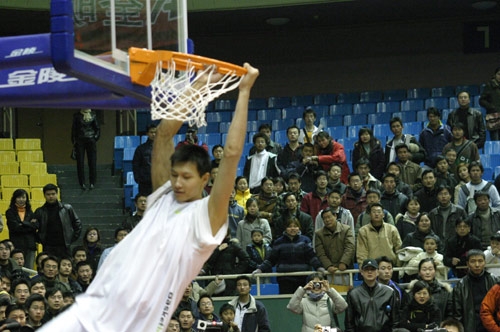 烈且风力多 烈且风力多