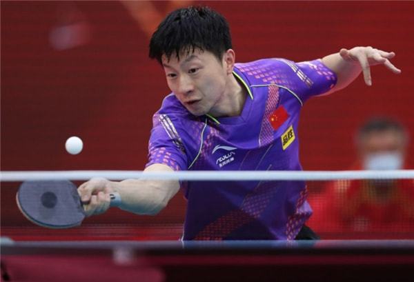 虽然门将的 虽然门将的