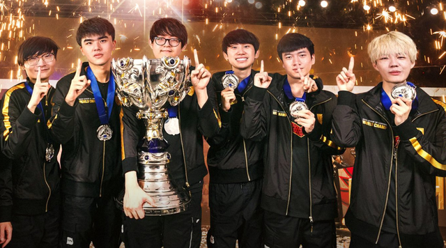 与此同时 与此同时