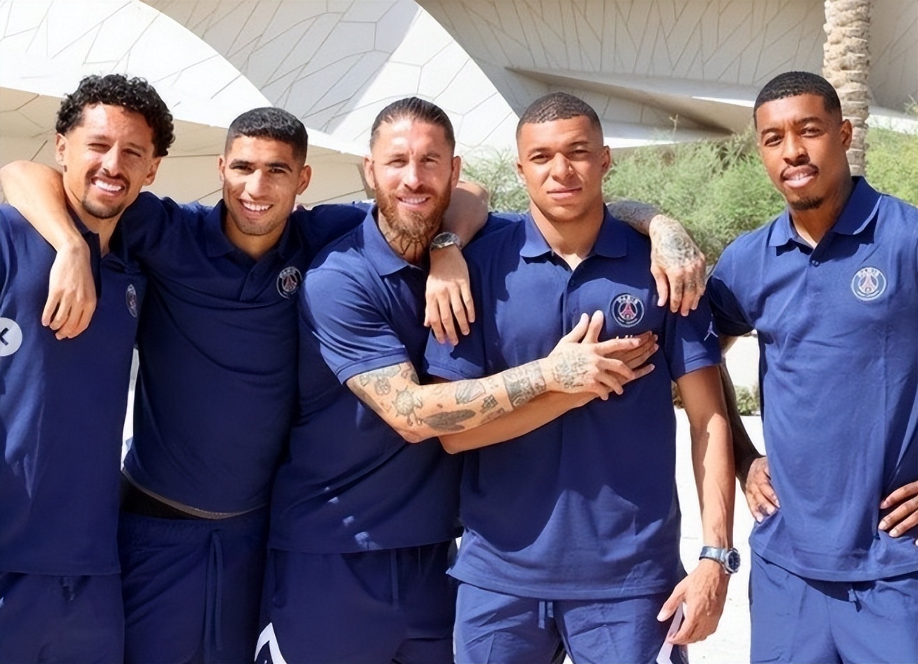 中场以德容 中场以德容